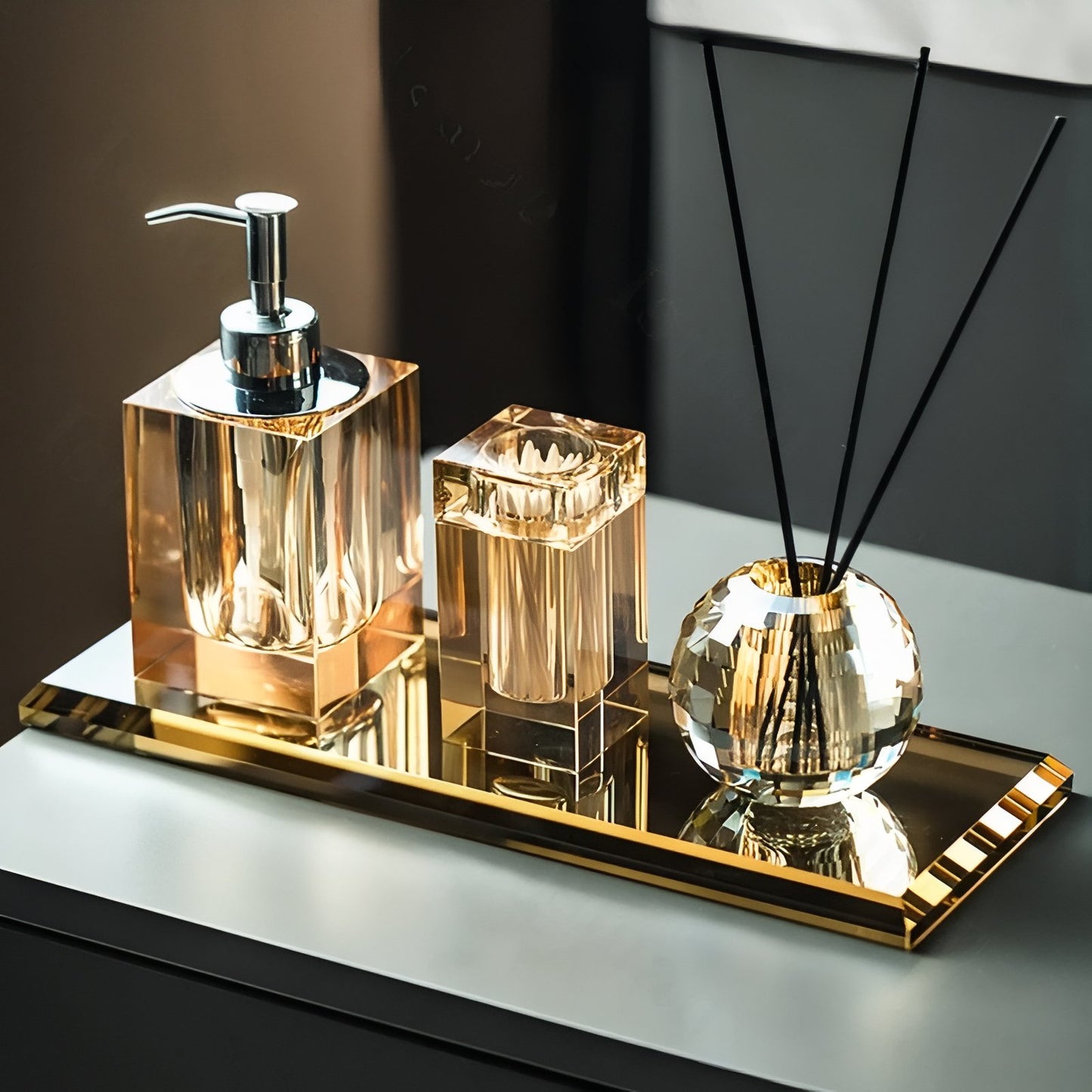 Accessoires De Salle De Bain Luxe En Cristal Noir Et Reflets Brillants