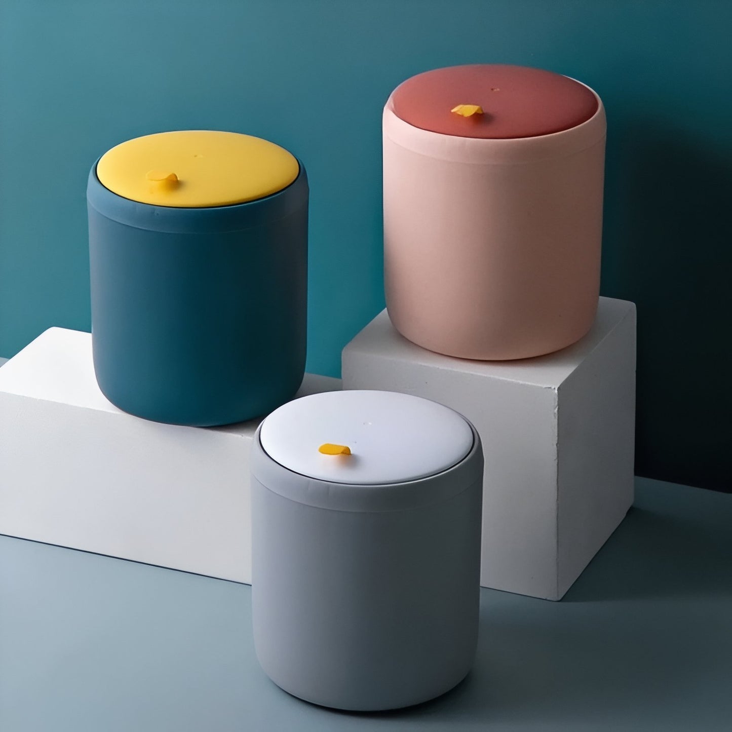 Mini Poubelle Design Avec Couvercle Étanche Et Coloré