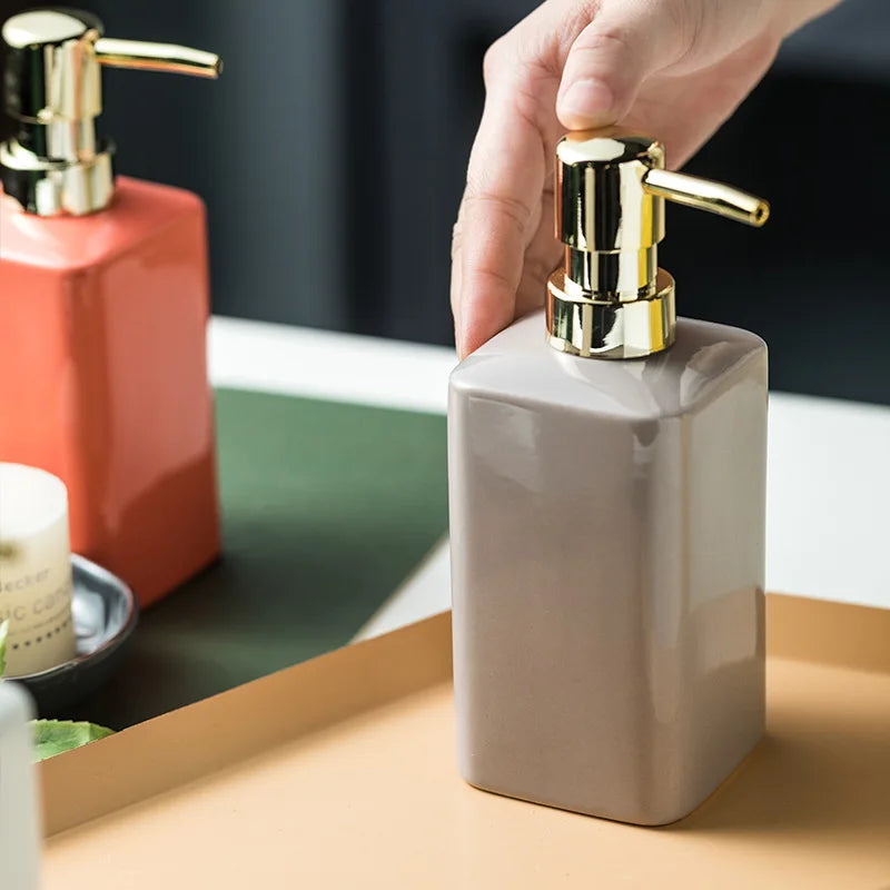 Distributeur De Savon En Céramique Brillante
