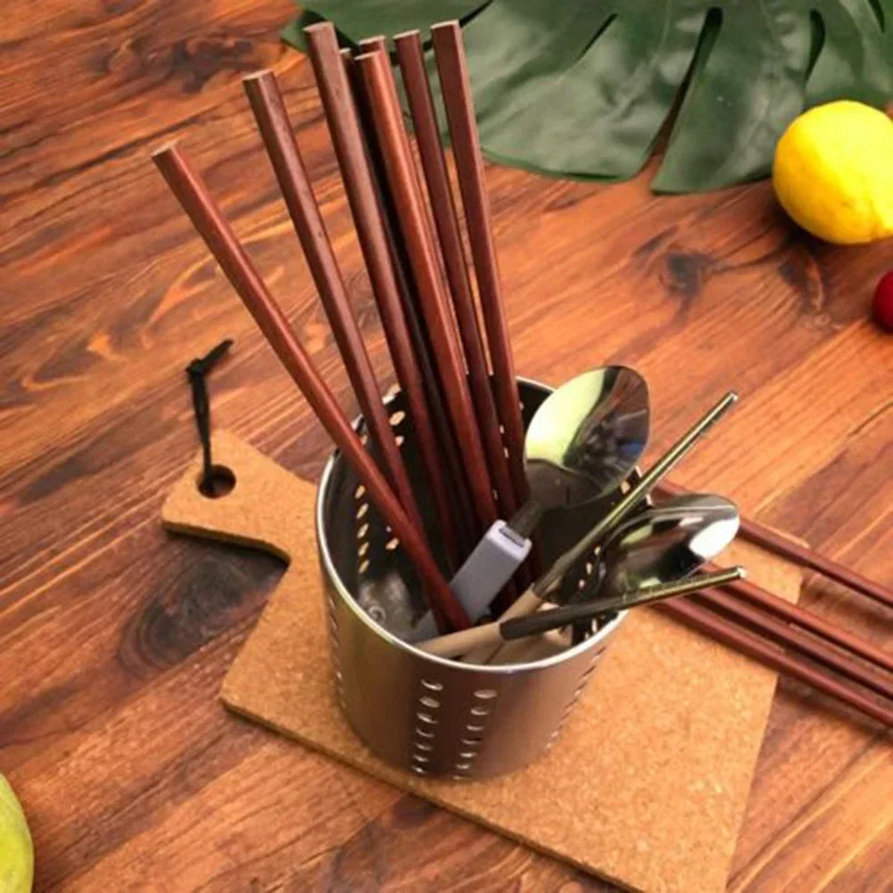 Porte-Ustensiles De Cuisine En Acier Inoxydable Avec Design Perforé