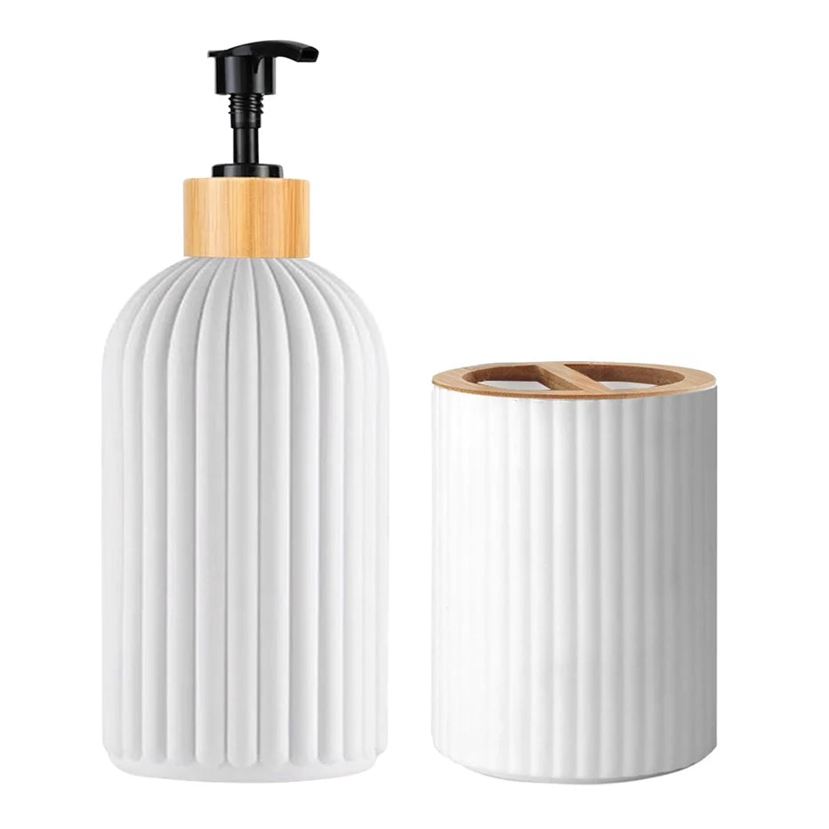 Kit Accessoires Salle De Bain Noir Épuré Avec Détails En Bambou